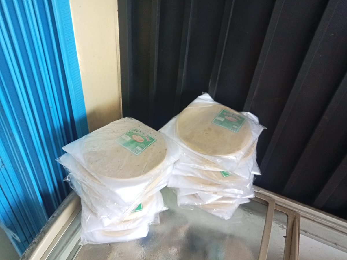 Tortilla Auntentic sedang