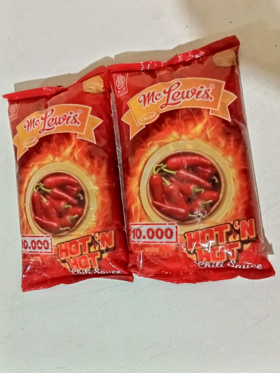 MC Lewis hot 900g