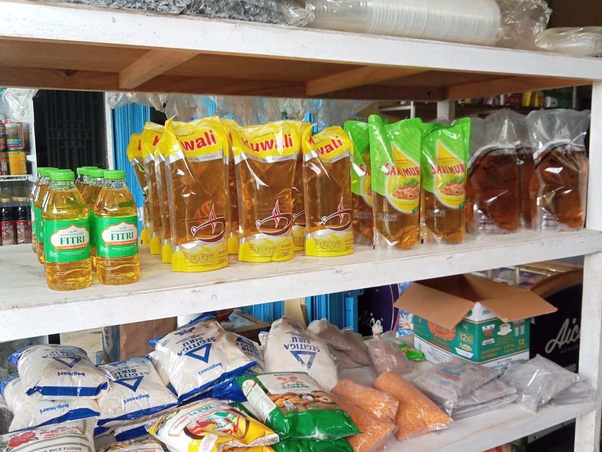 Minyak goreng sari murni 1L